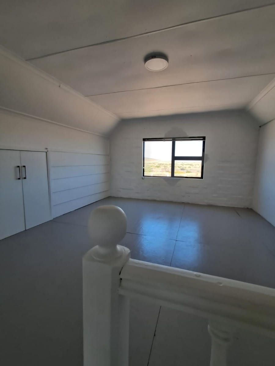 2 Bedroom Property for Sale in Britannia Bay Western Cape
